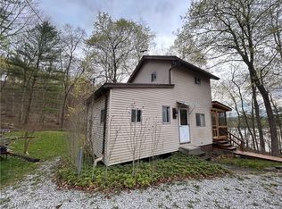 32290 Richey Ln, Freeport, OH 43973