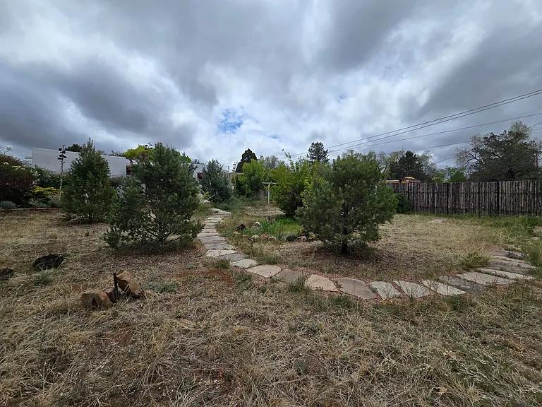 1304 Galisteo Pkwy — Photo 27