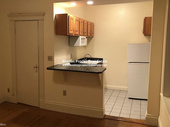 19 Queensberry St. #46 Boston - Fenway Unit Photo 3