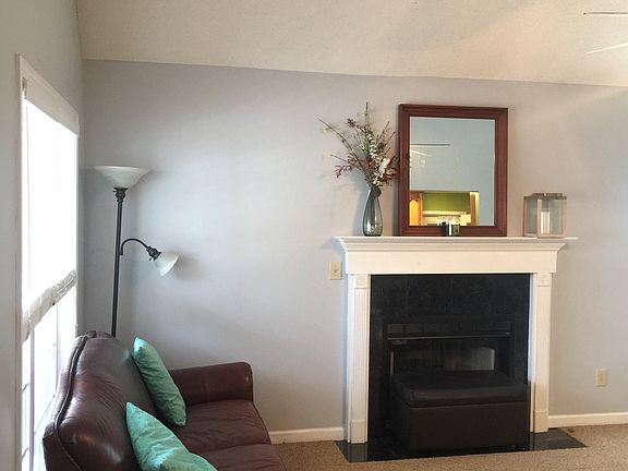 4th image of 505 Double Oak Dr