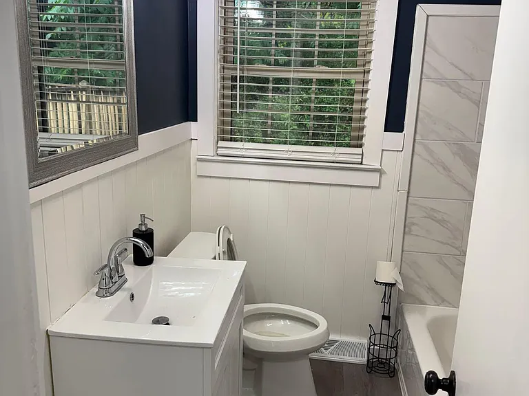 210 N Woodberry Ave — Photo 10