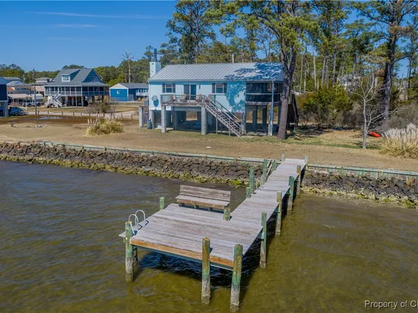 98 Bayshore Ave, North, VA 23128