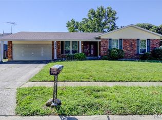 3756 Argonne Forest Dr, Florissant, MO 63034