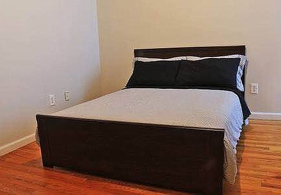 4th image of 494 Jefferson Ave #3A