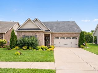 1127 Westgate Dr, Gallatin, TN 37066