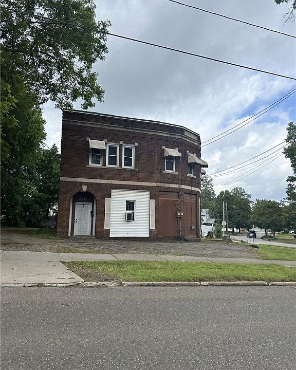 1st image of 628 Eastland Ave