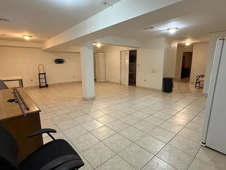 5212 Astor Pl SE — Photo 58