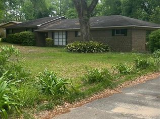 6350 Gilbert Dr W, Satsuma, AL 36572