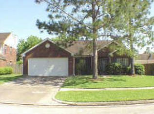 14943 Redwood Bend Trl, Houston, TX 77062