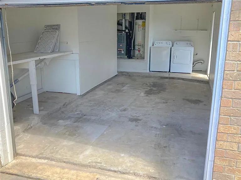 11908 Sunhillow Bnd #B — Photo 26