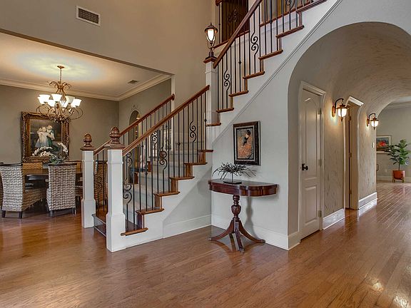 3710 W 6th Street-3.jpg