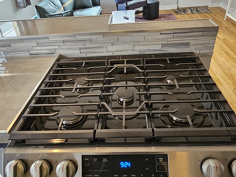 221 Kitchen