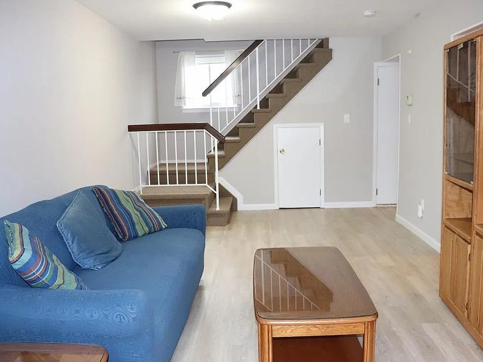 1st image of 17 Shirra Ave