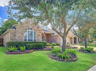 8122 Highland Forest Dr, Sugar Land, TX 77479