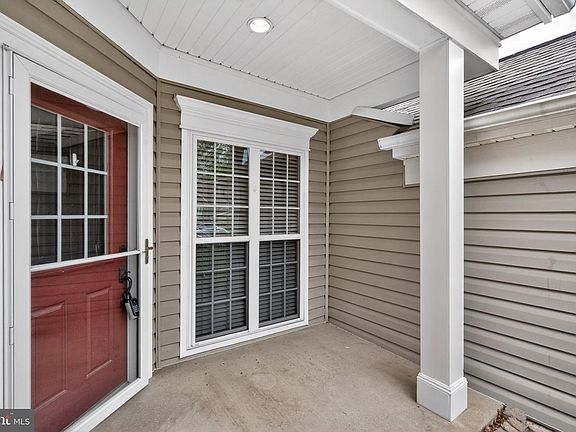 3rd image of 12246 Farmberry Ct