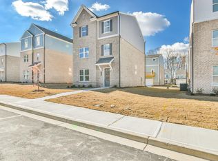 2350 Whistler Way, Lawrenceville, GA 30043