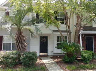 8004 Shadow Oak Dr, Charleston, SC 29406