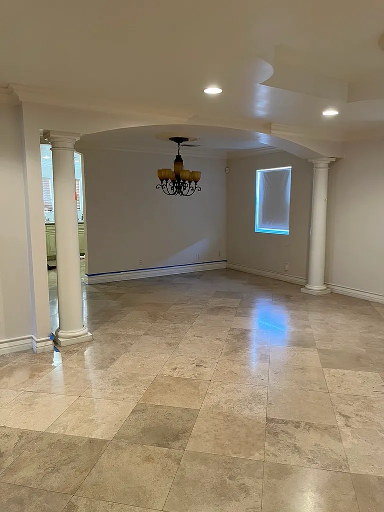 125 California Ave — Photo 3