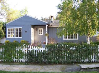 21002 Costanso St, Woodland Hills, CA 91364