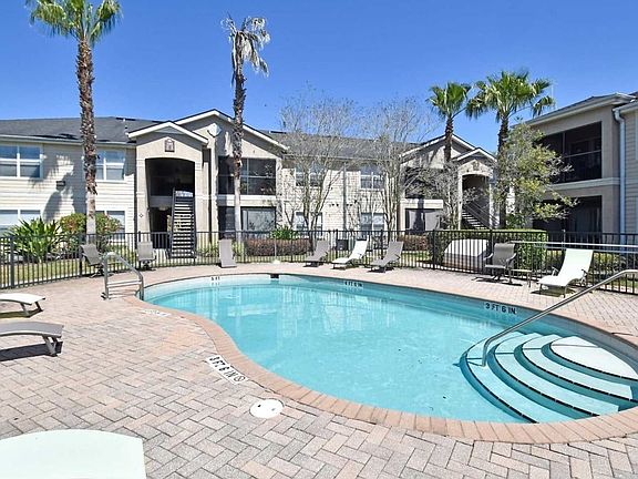 2nd image of 170 Laterino Ct APT 202