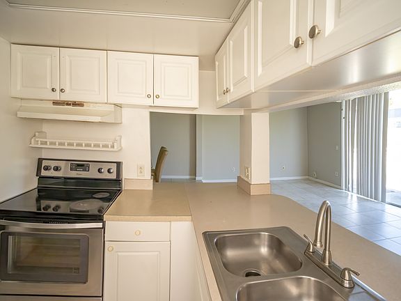 2nd image of 873 Caribbean Dr #A