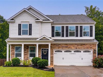 2864 Chari Park Ln, Walkertown, NC, 27051