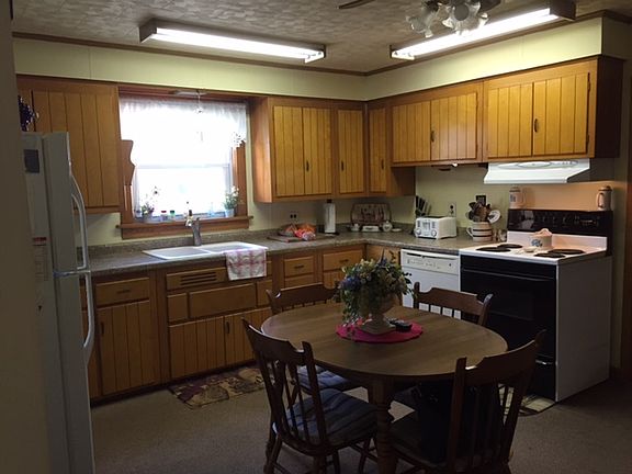 3rd image of 500 N Parke St
