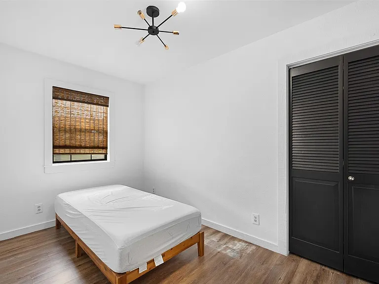 6811 Mockingbird Rd — Photo 18