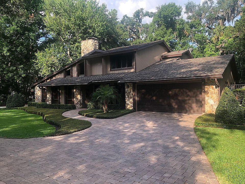 1st image of 142 Wisteria Dr