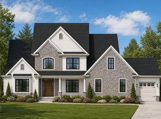 1970 Rosewood Dr, Bethlehem, PA 18017