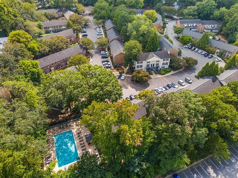 1101 Collier Rd NW #T5 — Photo 17