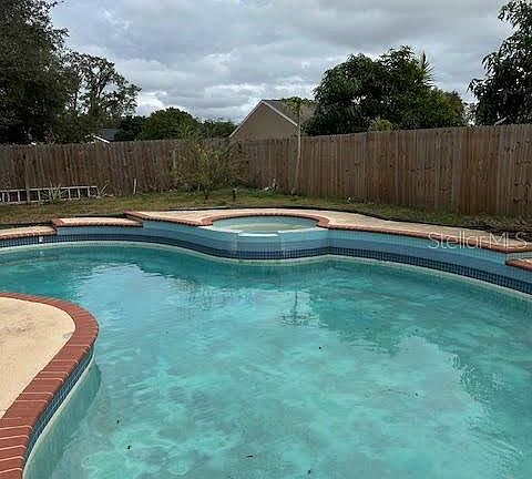 4th image of 1353 Tyler Lake Cir