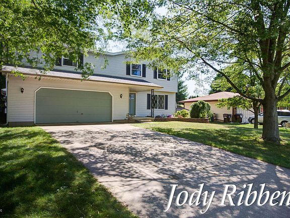 2nd image of 3060 Beech Forest Ave
