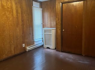 154 W Wyoming Ave, Philadelphia, PA 19140