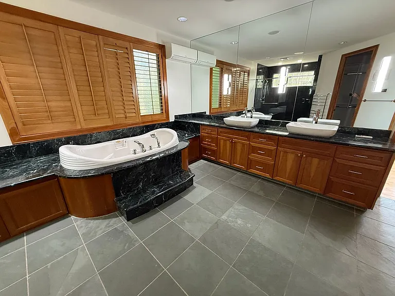 7275 N Mercer Way — Photo 42