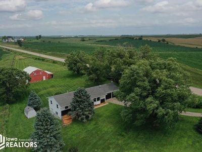 3738 V18 Rd, Brooklyn, IA, 52211