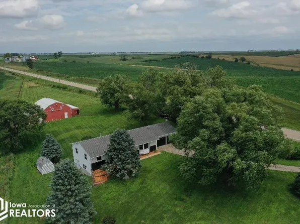 3738 V18 Rd, Brooklyn, IA 52211