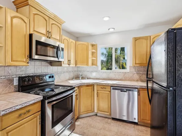 1550 S Maple St Unit 12, Escondido, CA 92025