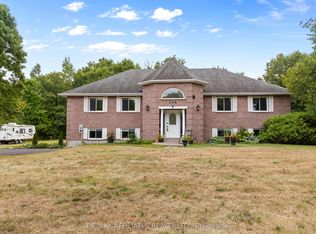 259 Golf Club Rd, Rideau Lakes, ON K7A4S5