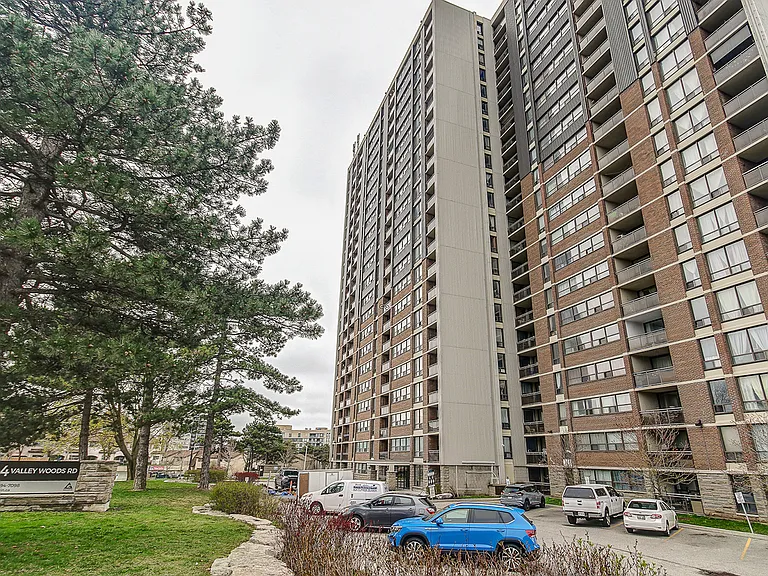 44 Valley Woods Rd — Photo 25
