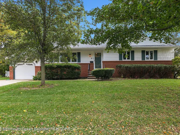 43 Park Avenue, Eatontown, NJ 07724