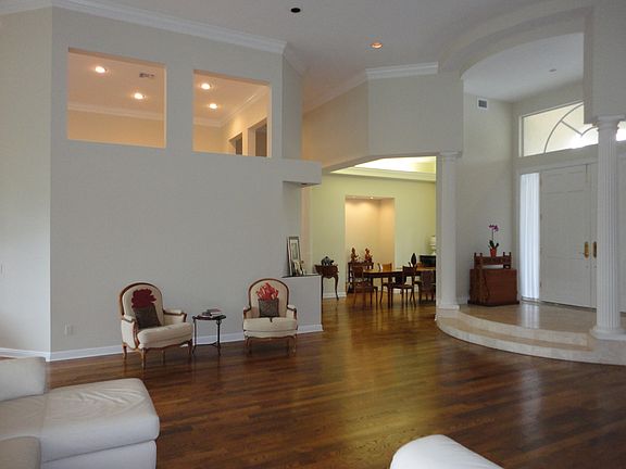 5th image of 2409 Chesapeake Cir