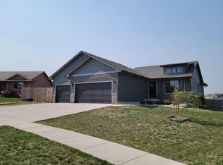 2521 Wynn Way, Yankton, SD 57078
