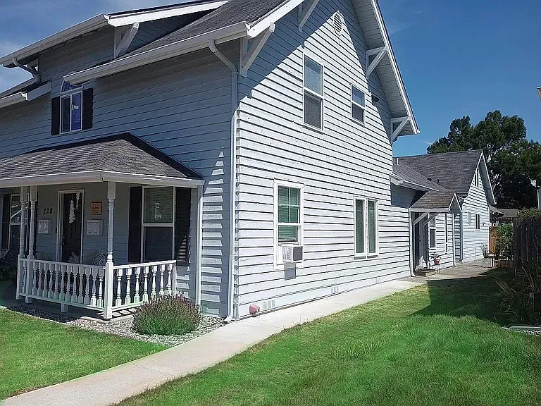 228 Pelly Ave N #101 — Photo 30