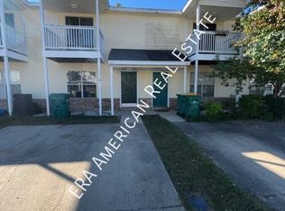 1812 Pointed Leaf Ln, Fort Walton Beach, FL 32547