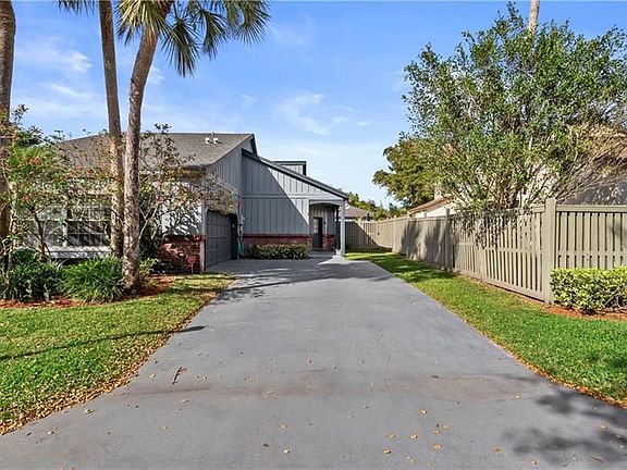 2nd image of 6657 Stratford Dr