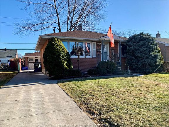 2nd image of 2943 Manchester Rd