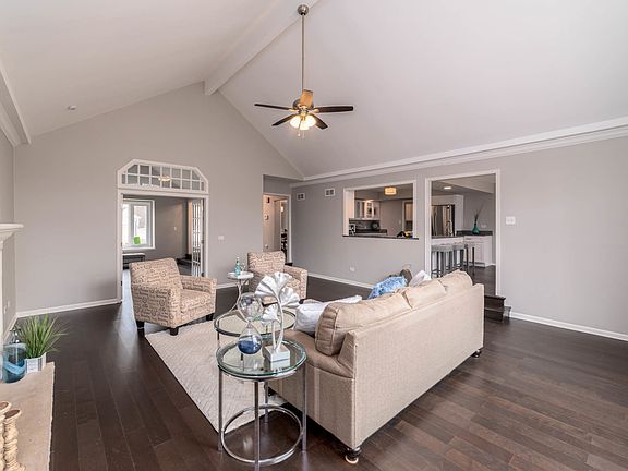 4th image of 2530 Glen Eagles Dr