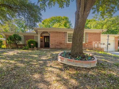 1800 Versailles Rd, Fort Worth, TX, 76116