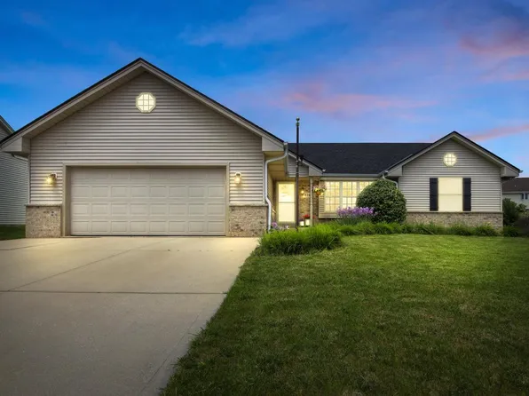 516 East Randy ROAD, Oak Creek, WI 53154